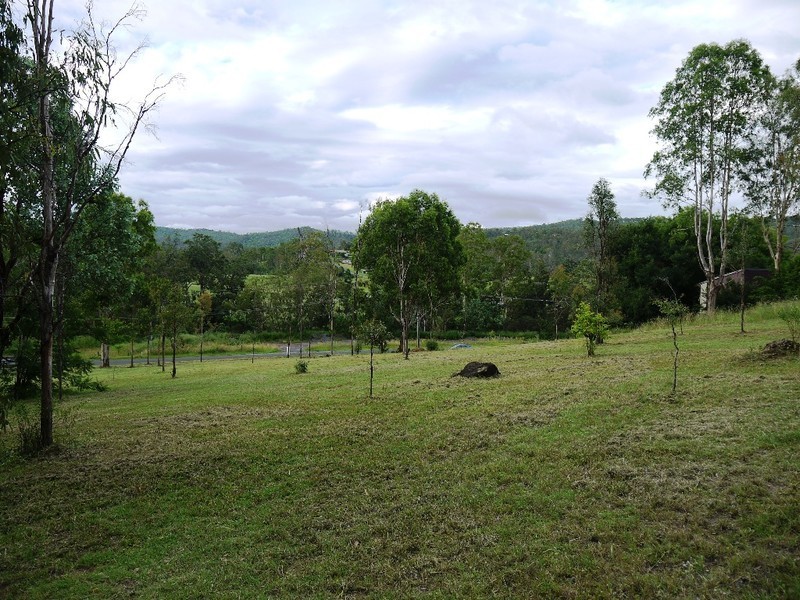 44 Ogilvie Place, Kooralbyn QLD 4285