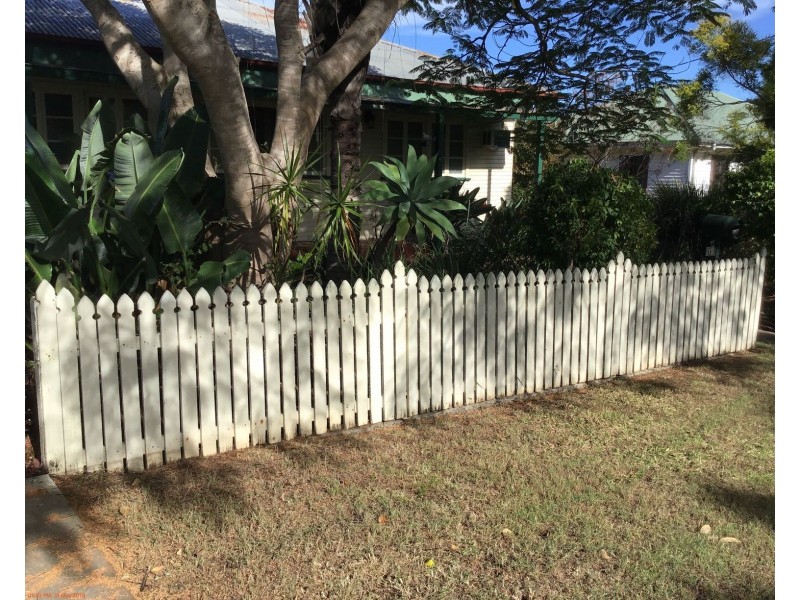 19 Edward Street, Beaudesert QLD 4285