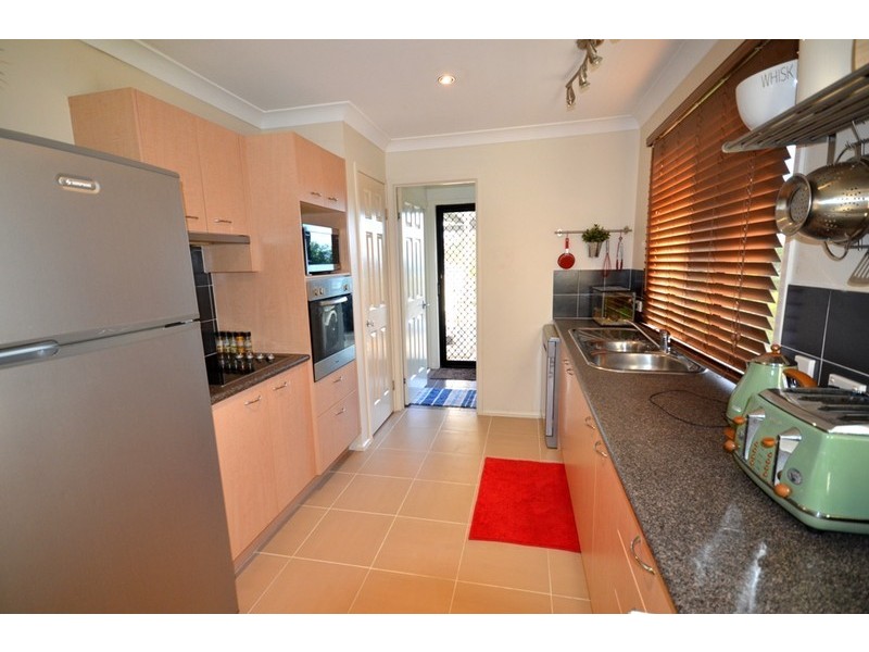 15 White Place, Kooralbyn QLD 4285