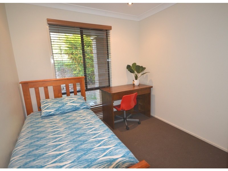 15 White Place, Kooralbyn QLD 4285