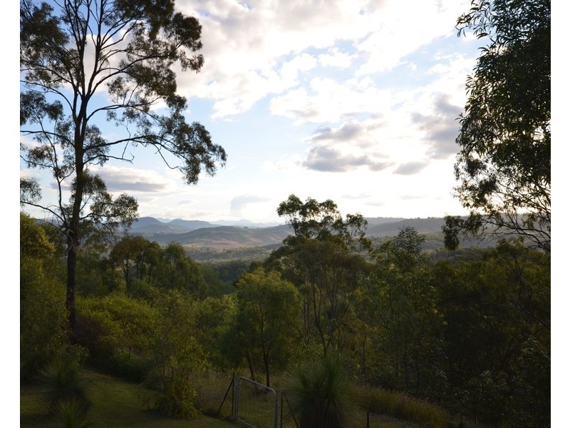 15 White Place, Kooralbyn QLD 4285