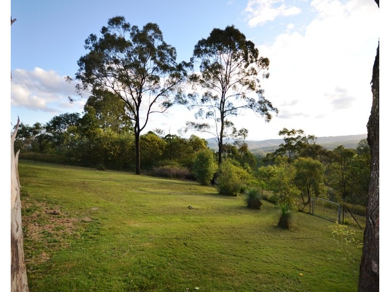 15 White Place, Kooralbyn QLD 4285