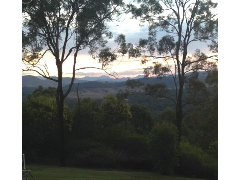 15 White Place, Kooralbyn QLD 4285