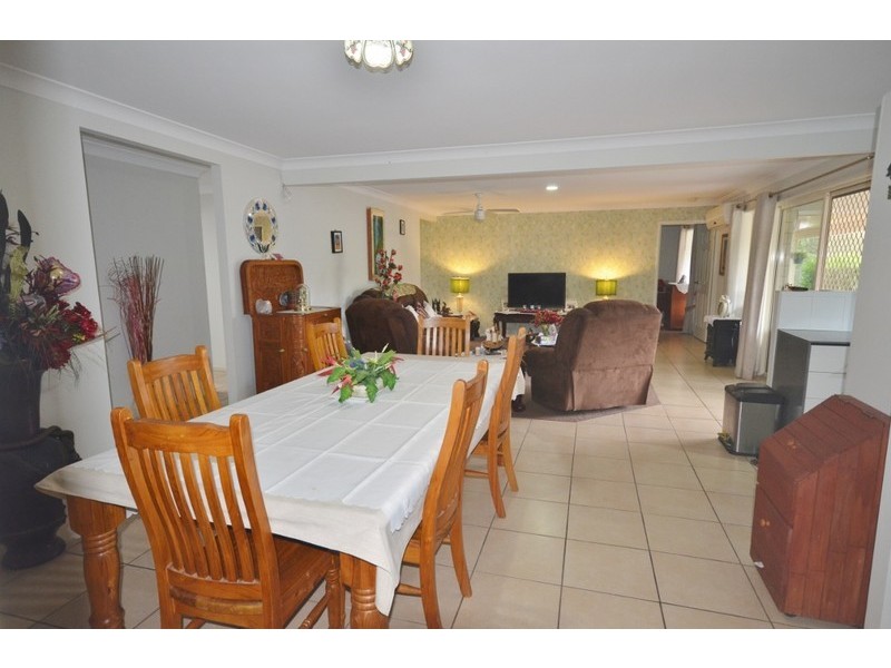 102 Carrigan, Gleneagle QLD 4285