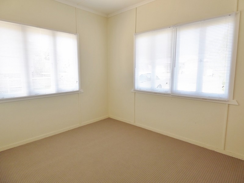 18 Duckett Street, Beaudesert QLD 4285