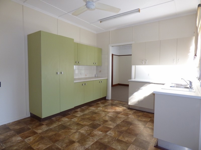 18 Duckett Street, Beaudesert QLD 4285