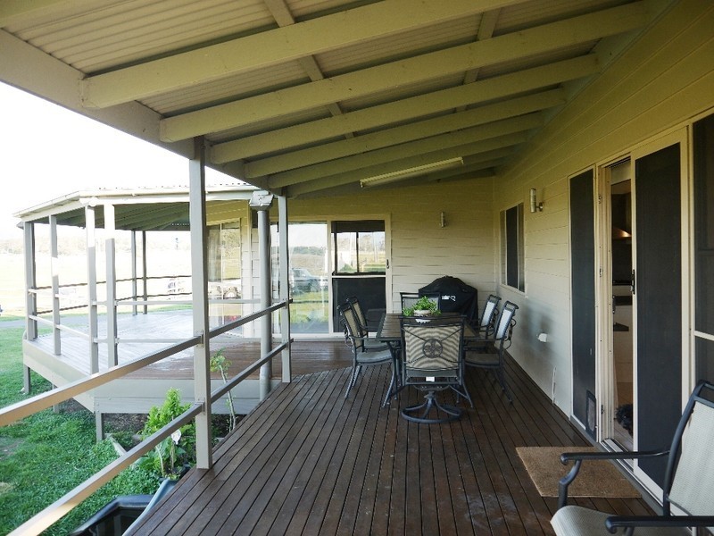 Laravale QLD 4285
