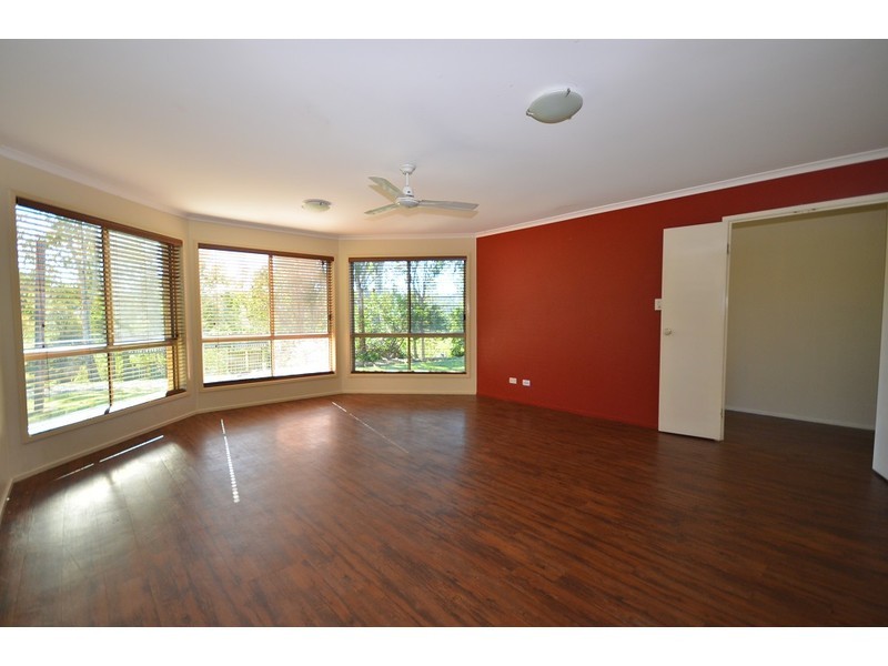 92 Walker Drive, Kooralbyn QLD 4285