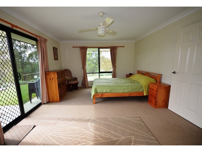87 Walker Drive, Kooralbyn QLD 4285