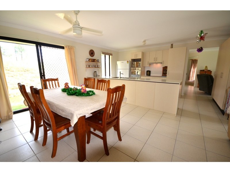 87 Walker Drive, Kooralbyn QLD 4285