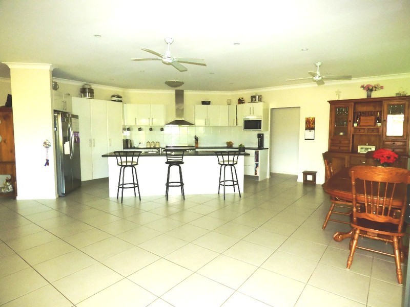 15 Paxton Court, Gleneagle QLD 4285