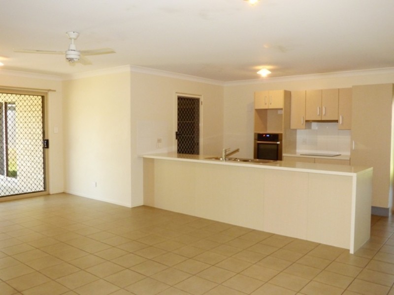 Gleneagle QLD 4285