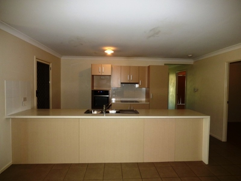 Gleneagle QLD 4285
