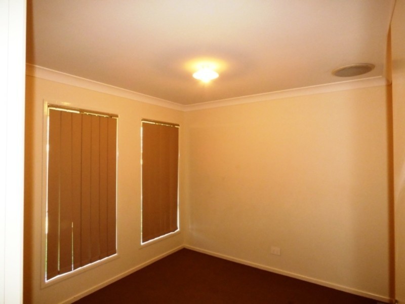 Gleneagle QLD 4285