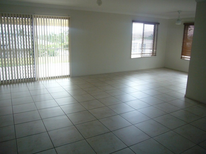 Gleneagle QLD 4285