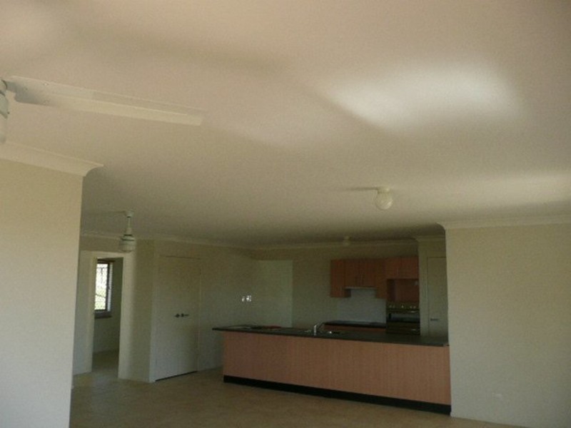 Gleneagle QLD 4285