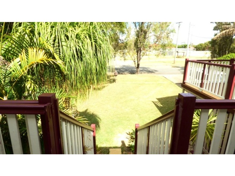 16 Hopkins Street, Beaudesert QLD 4285