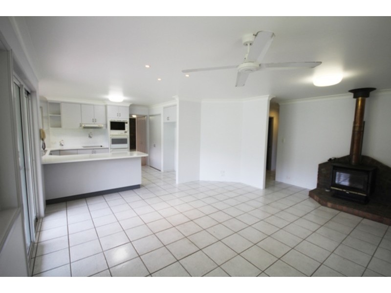 70 Tullamore Way, Gleneagle QLD 4285