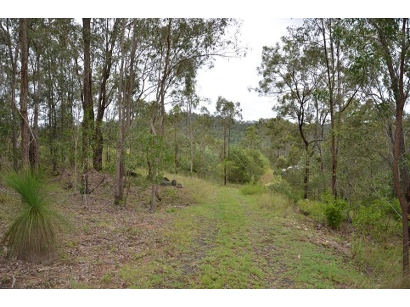 135 Campbell Drive, Kooralbyn QLD 4285