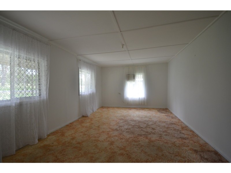 8 Tina Street, Beaudesert QLD 4285