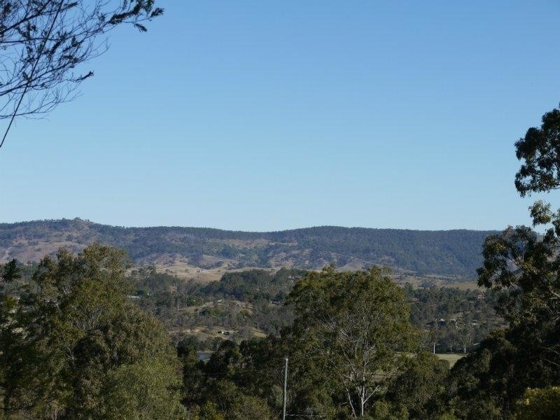 12 Farwell Close, Kooralbyn QLD 4285