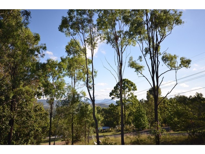 12 Farwell Close, Kooralbyn QLD 4285