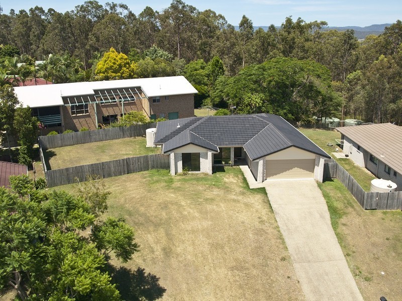6 Hugo Street, Beaudesert QLD 4285
