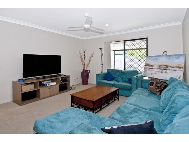 6 Hugo Street, Beaudesert QLD 4285