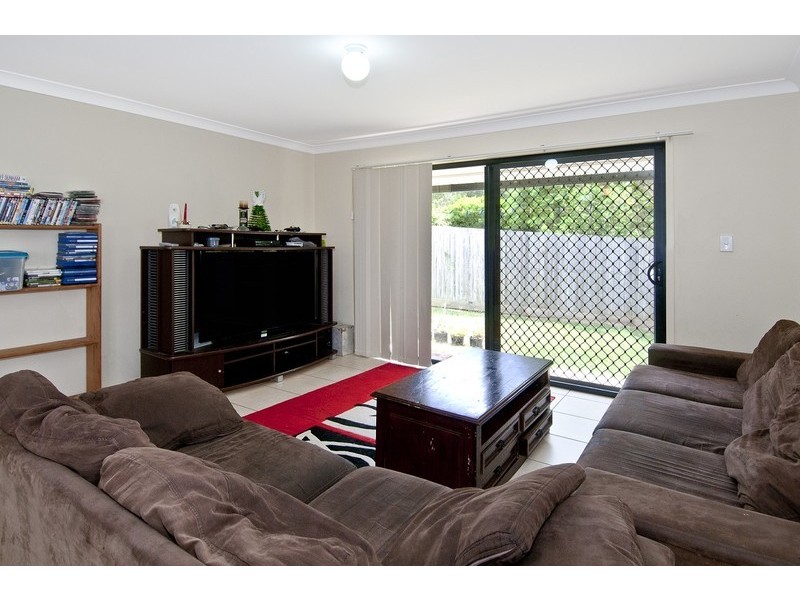 6 Hugo Street, Beaudesert QLD 4285