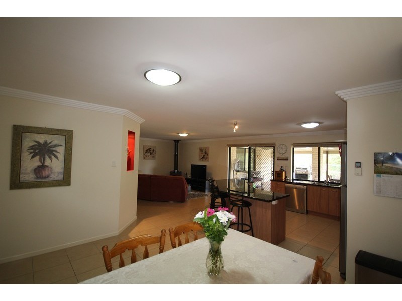 27 – 29 Carrigan Way, Gleneagle QLD 4285