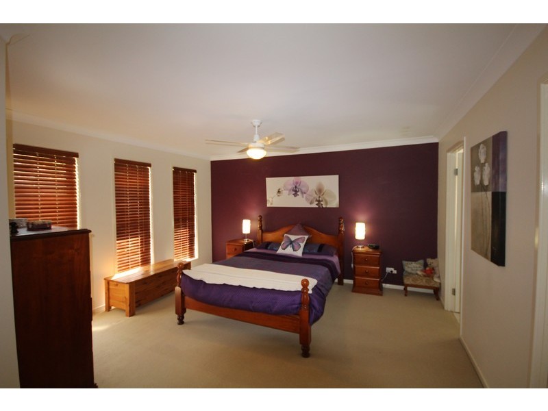27 – 29 Carrigan Way, Gleneagle QLD 4285