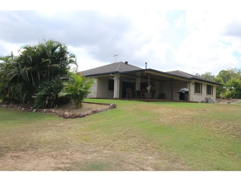 27 – 29 Carrigan Way, Gleneagle QLD 4285