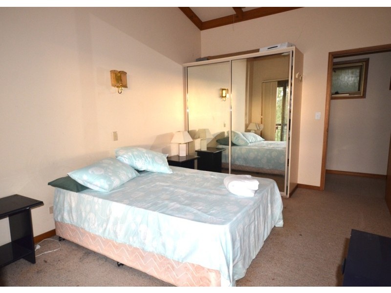 140 Haygarth Drive, Kooralbyn QLD 4285