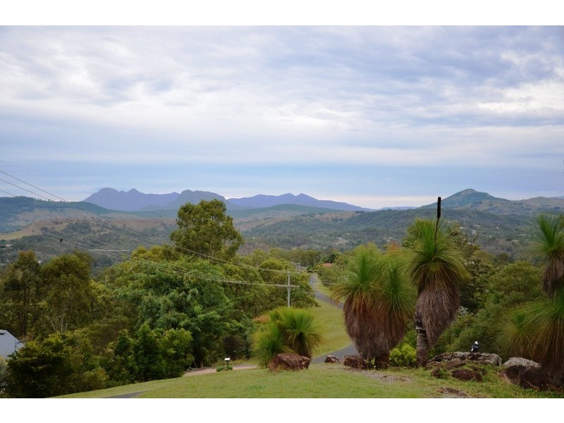 140 Haygarth Drive, Kooralbyn QLD 4285