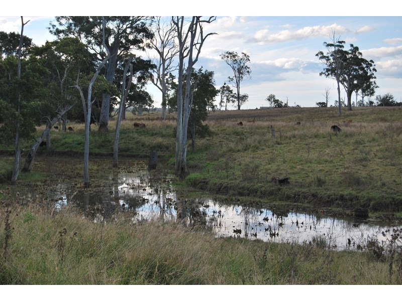 134 Hall Road, Woodhill QLD 4285