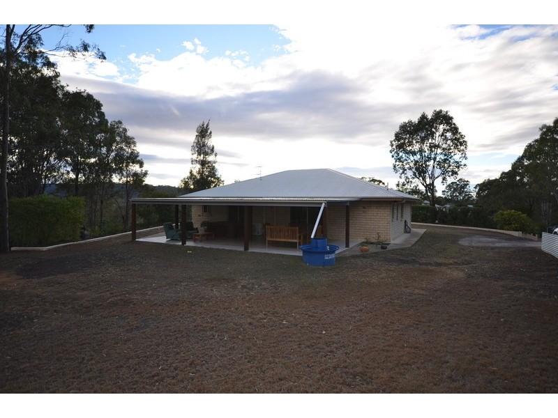 55 Scarvell Place, Kooralbyn QLD 4285