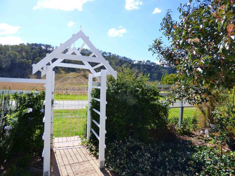 74 Widgee Creek Road, Hillview QLD 4285