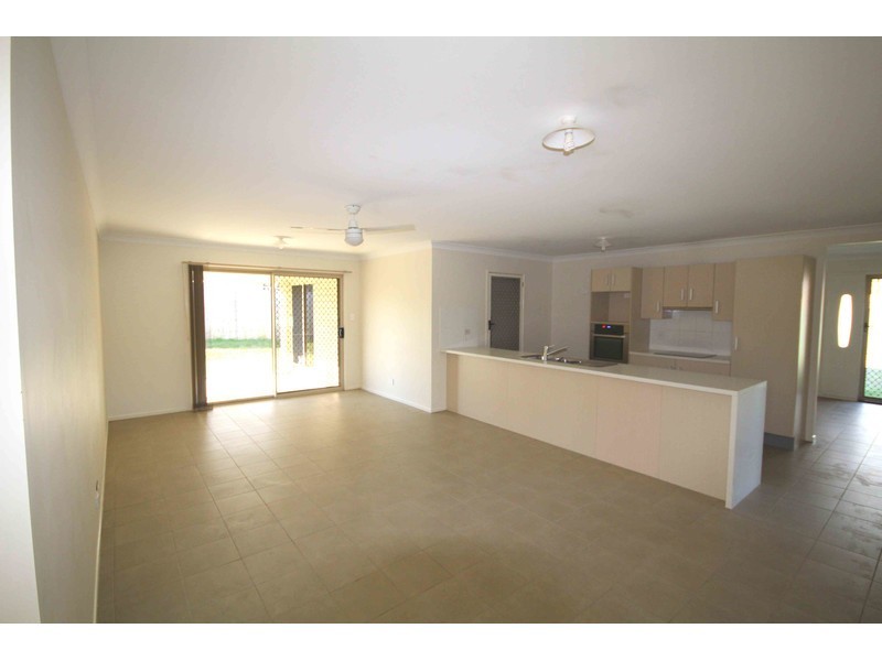 Gleneagle QLD 4285