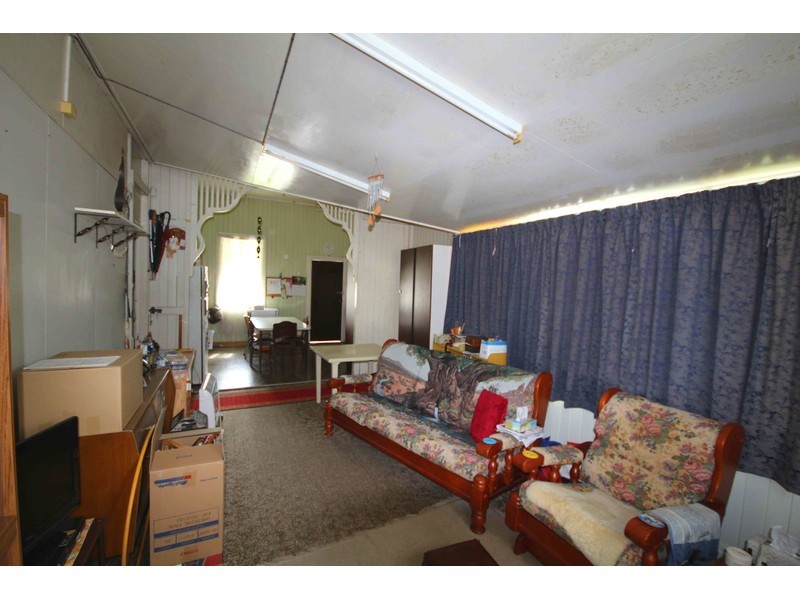 15 Duckett Street, Beaudesert QLD 4285