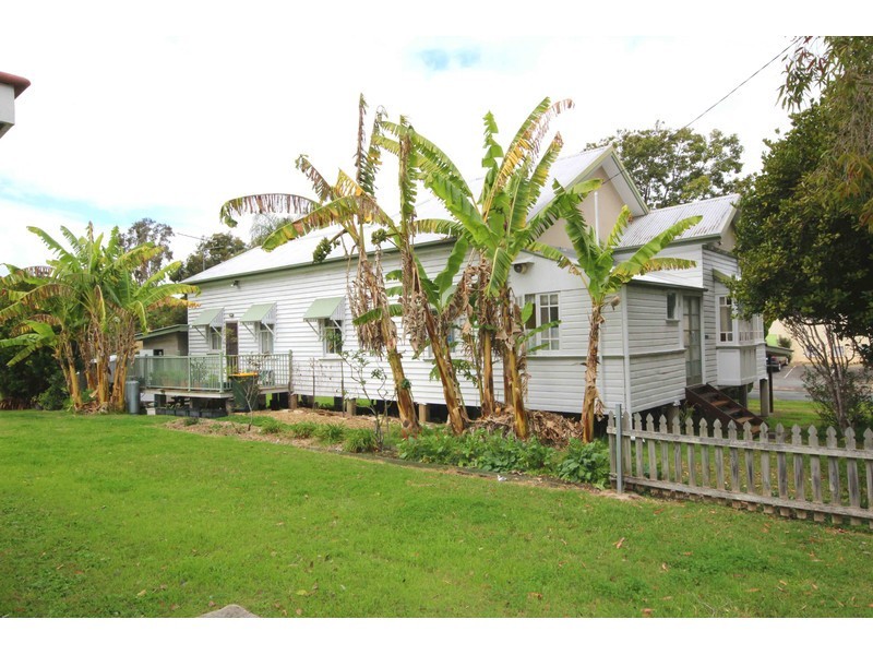 15 Duckett Street, Beaudesert QLD 4285