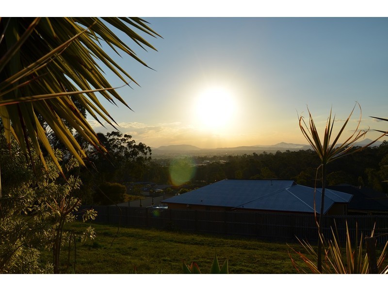 12 Meridian Way, Beaudesert QLD 4285