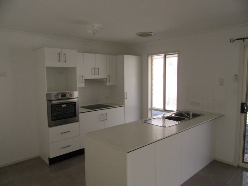 27 Smales, Kooralbyn QLD 4285