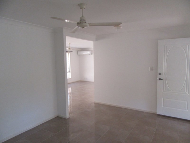 27 Smales, Kooralbyn QLD 4285