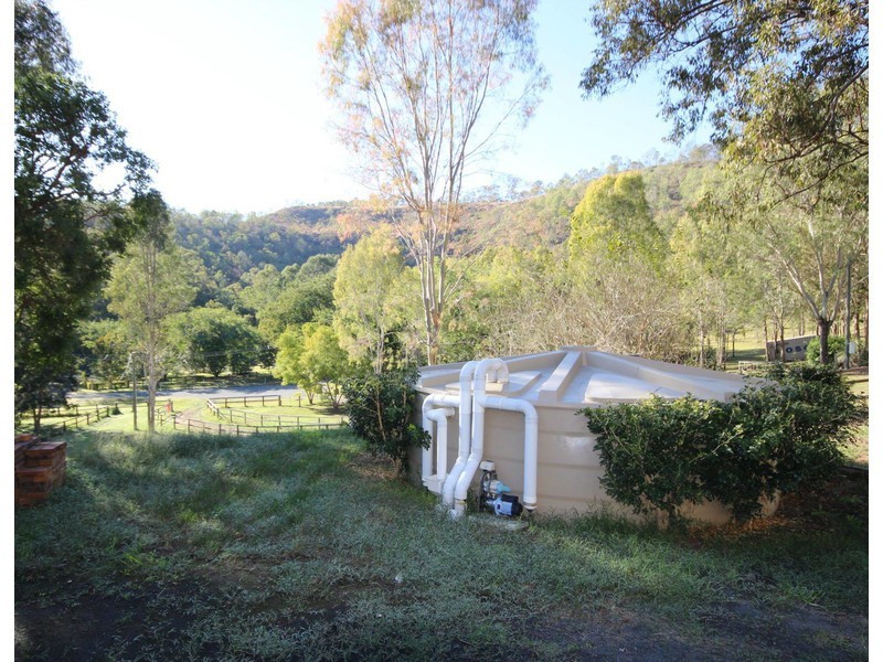 27 Smales, Kooralbyn QLD 4285