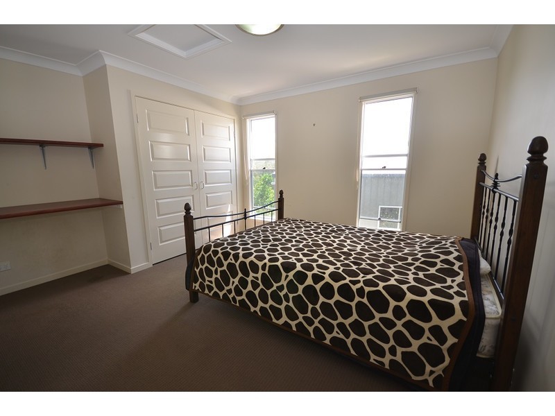 Kooralbyn QLD 4285