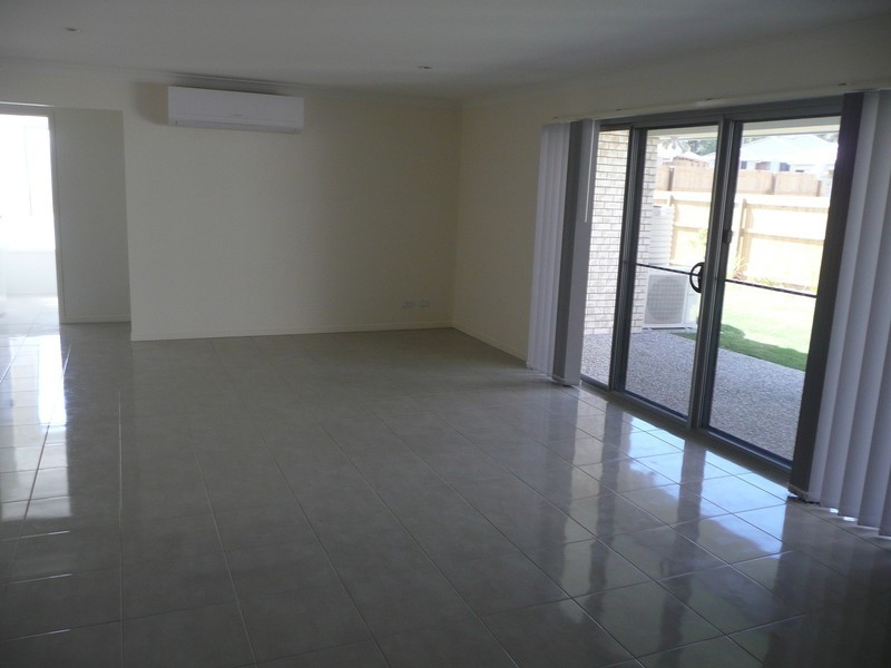 Gleneagle QLD 4285