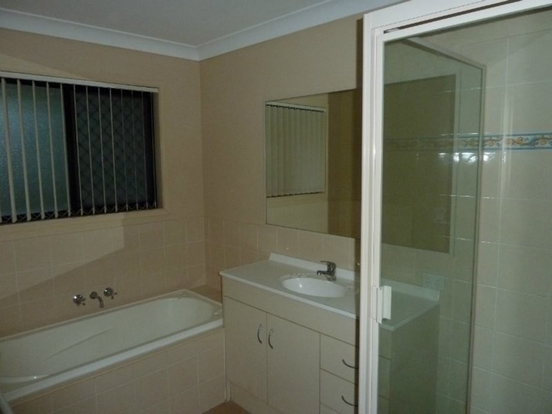 Kooralbyn QLD 4285