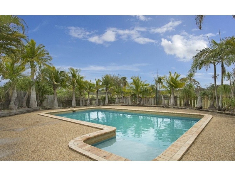186 Larch Road, Tamborine QLD 4270