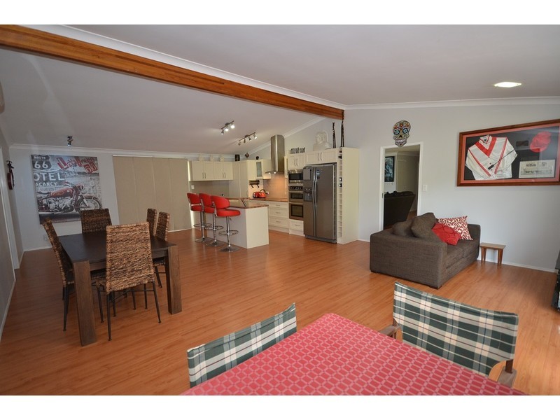 186 Larch Road, Tamborine QLD 4270