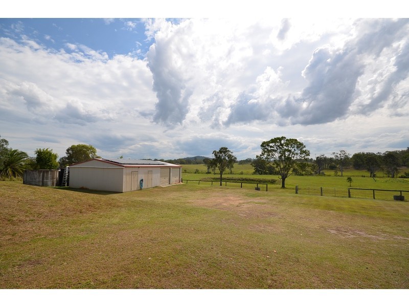 186 Larch Road, Tamborine QLD 4270